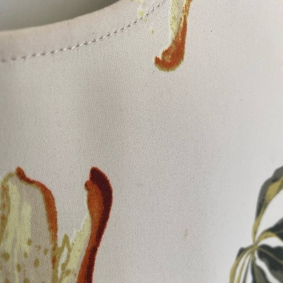 BABATON Adelard Floral Sleeveless Blouse - Picture 10 of 11